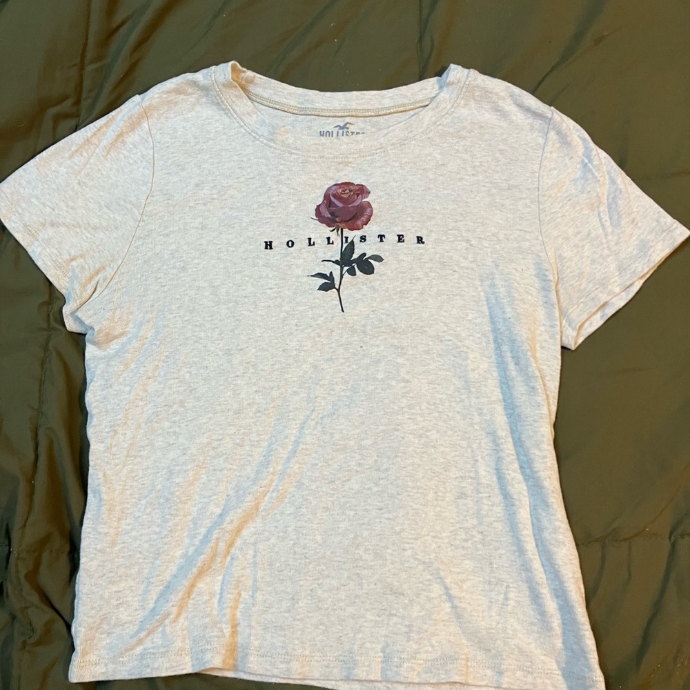 Hollister shirt
